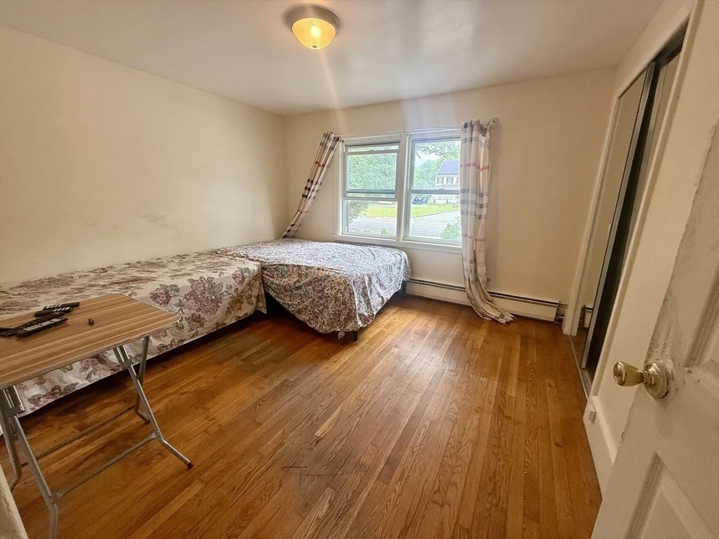 Photo of 237 Summer St