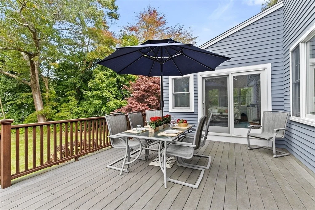 Photo of 9 Windward Ln
