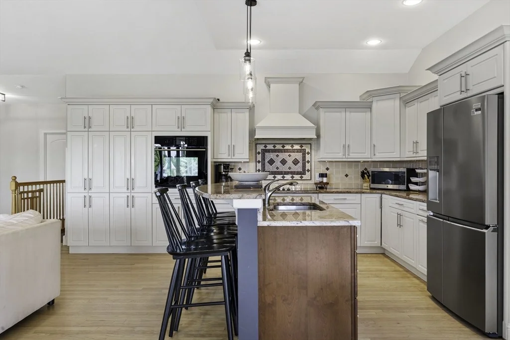 Photo of 27 Spring Hill Rd