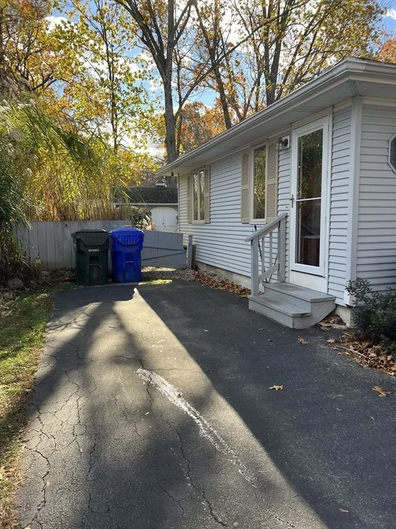 Photo of 157 Gardens Dr