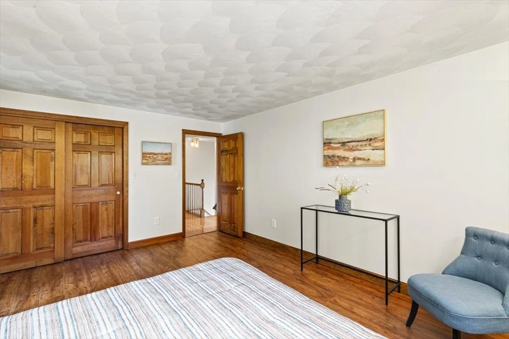 Photo of 480 Sharpners Pond Road