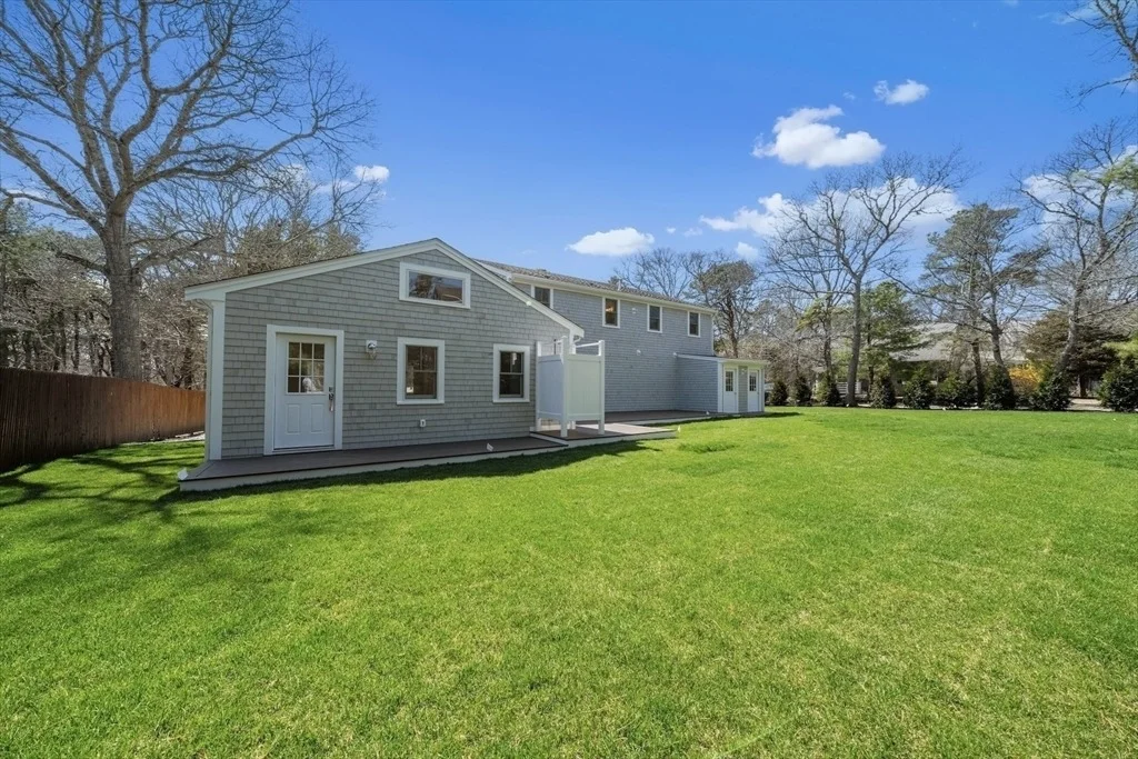 Photo of 71 Netock Ave