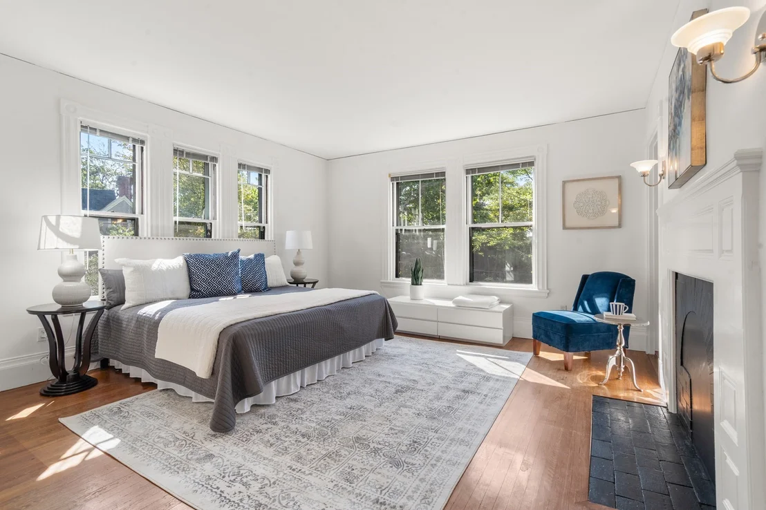 Photo of 6 Mercer Circle