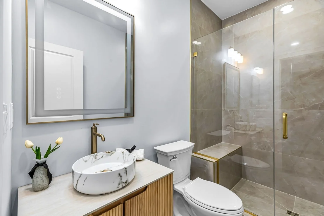 Photo of 44 Balsam Hill