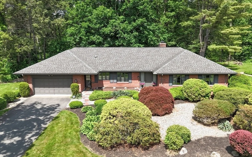 Photo of 104 Wheel Meadow Dr