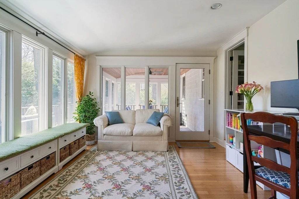 Photo of 22 Standish Rd