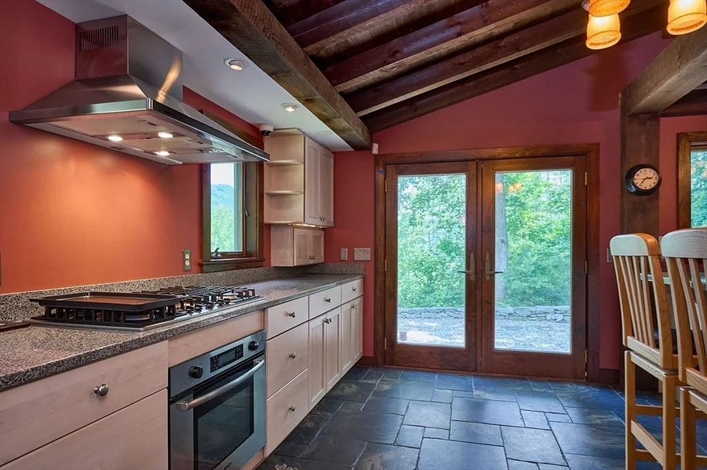 Photo of 62 Schaefer Way
