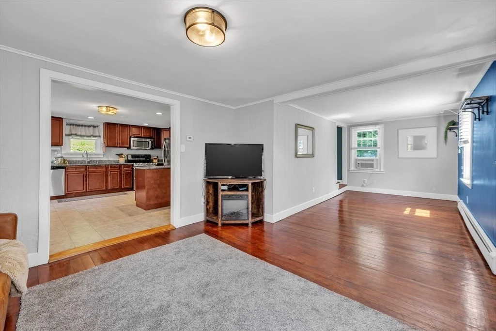 Photo of 6 Belanger Ave