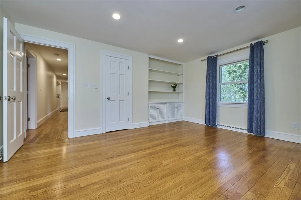Photo of 42 Troutbrook Road
