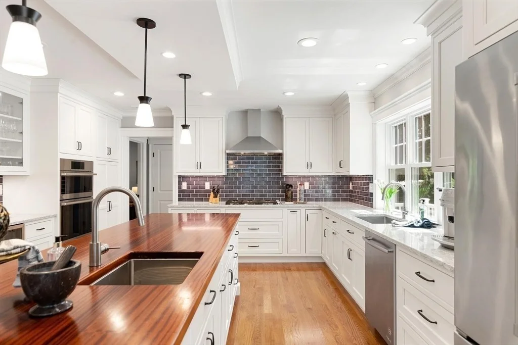 Photo of 166 Pearl Street