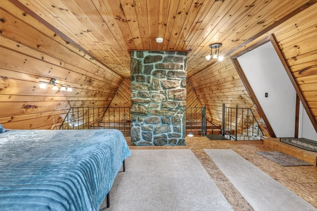 Photo of 345 Harvey Rd