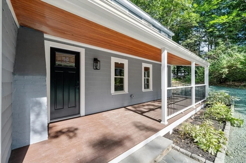 Photo of 42 Dakin Road