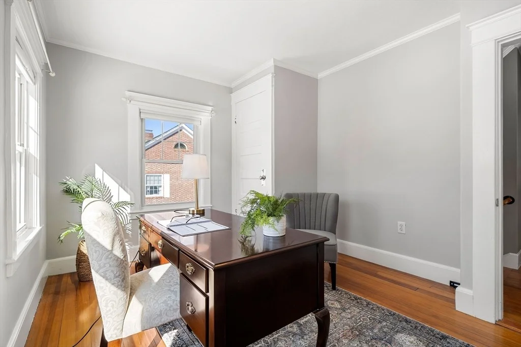 Photo of 42 Pentucket Ave
