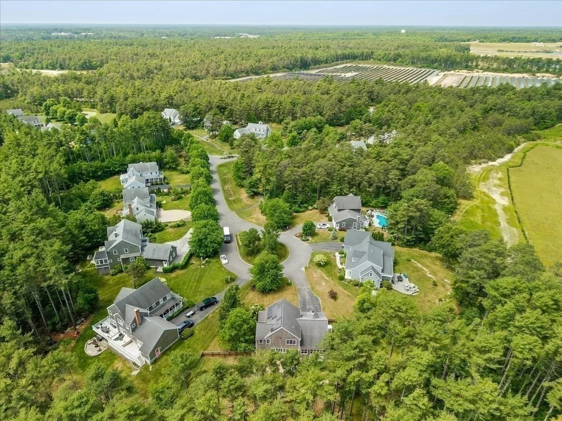 Photo of 22 Red Pine Ln