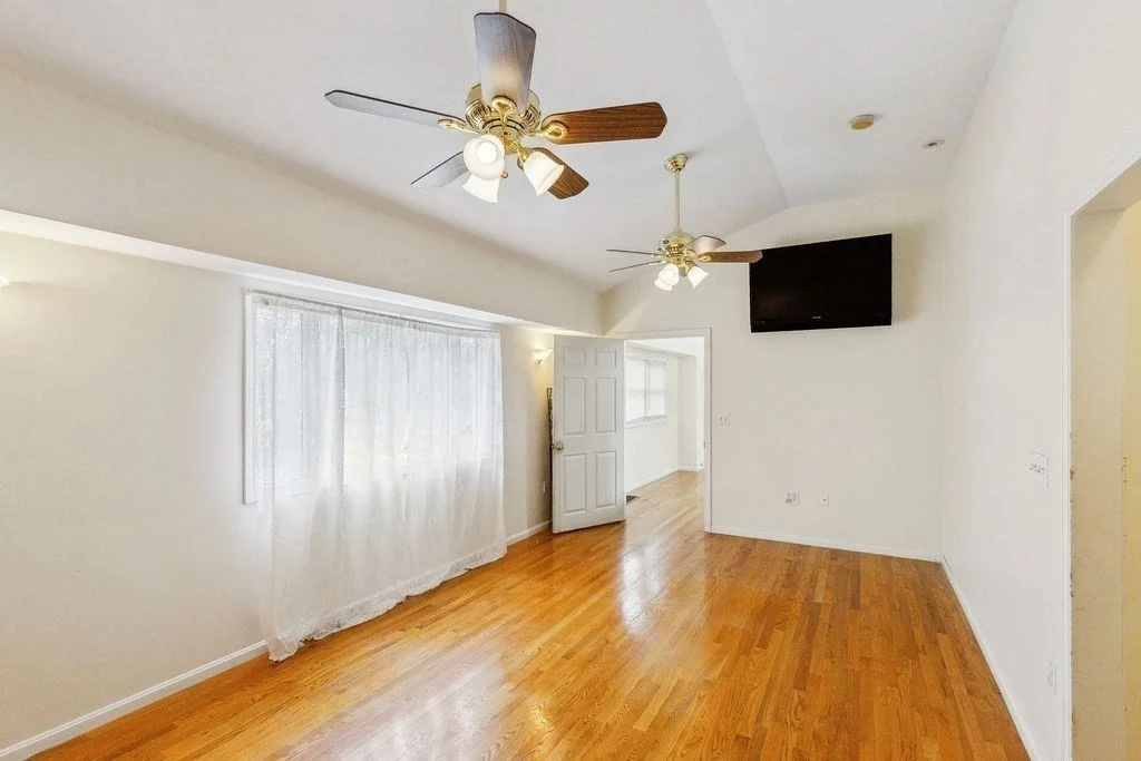 Photo of 54 Lisa Dr