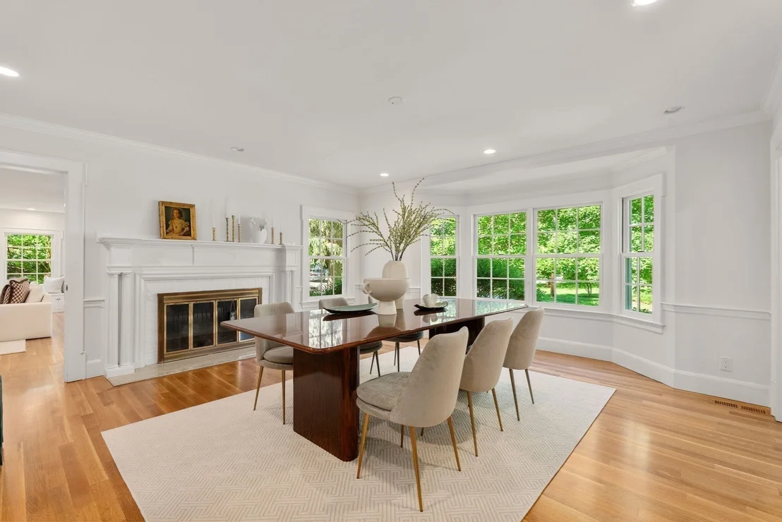 Photo of 1 Kenilworth Circle