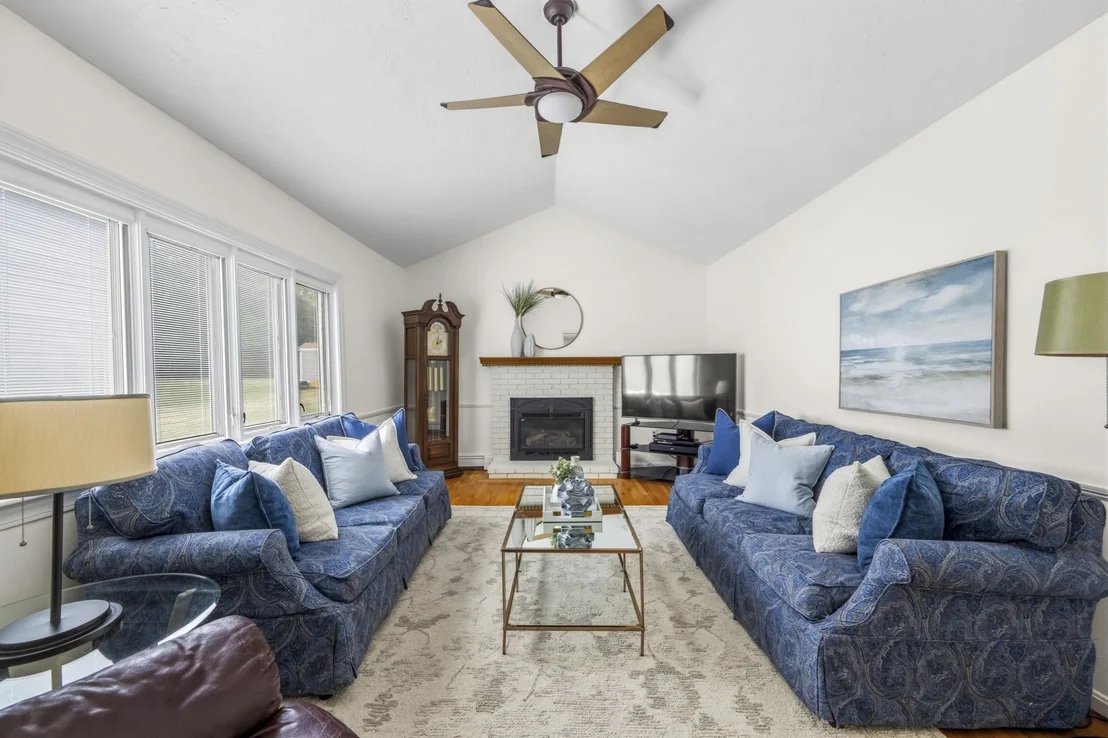Photo of 3 Blue Sky Drive