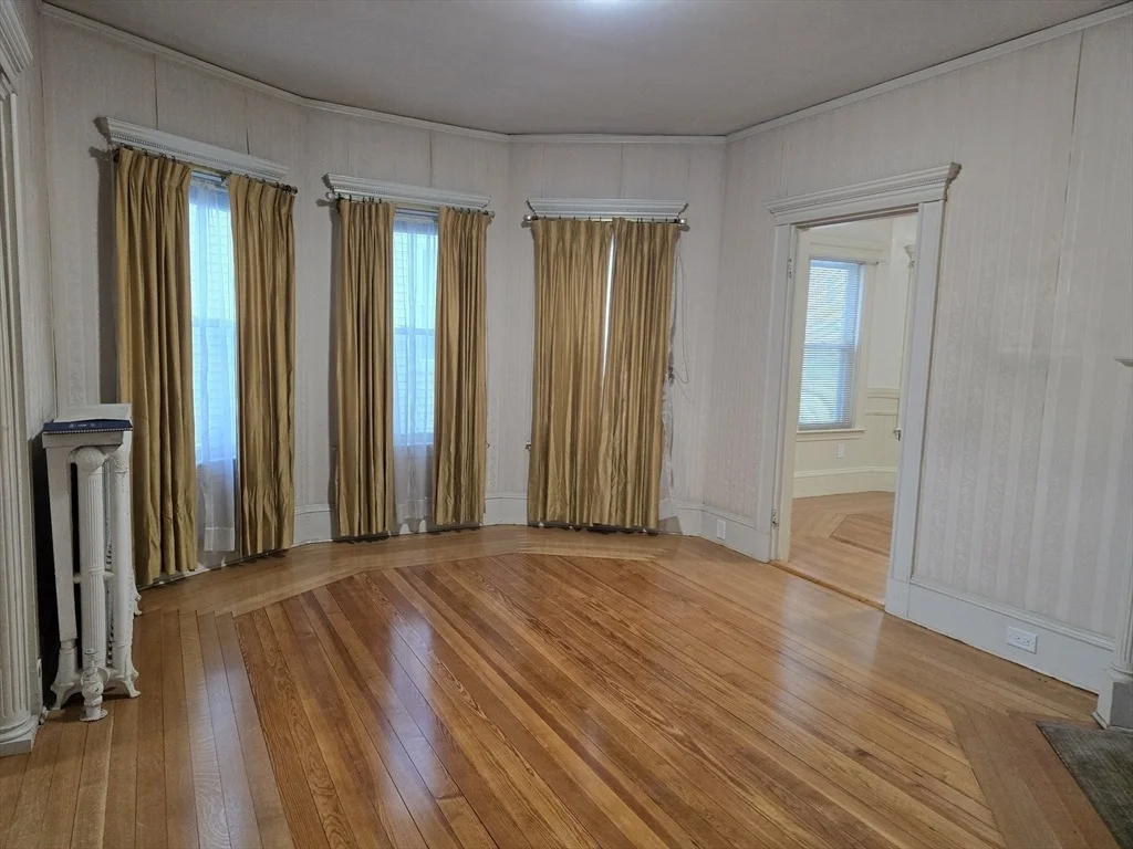 Photo of 44 Walnut St