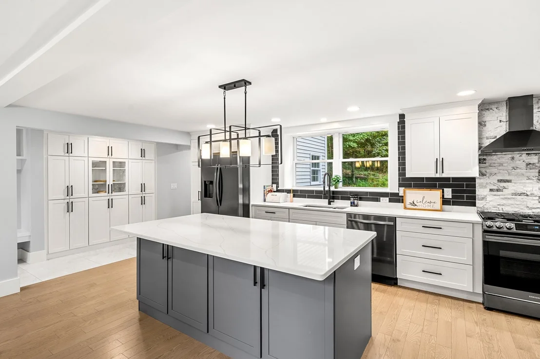 Photo of 6 Craig Cir