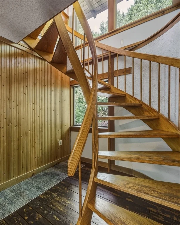 Photo of 5 Laurel Ridge Dr