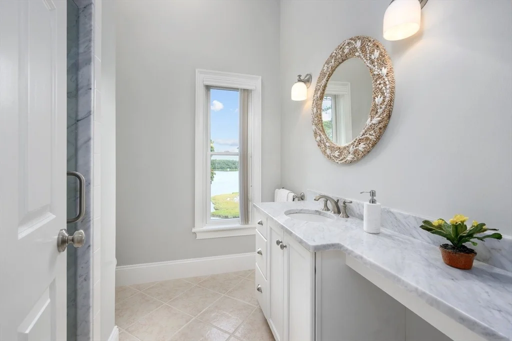 Photo of 55 Shoestring Bay Road