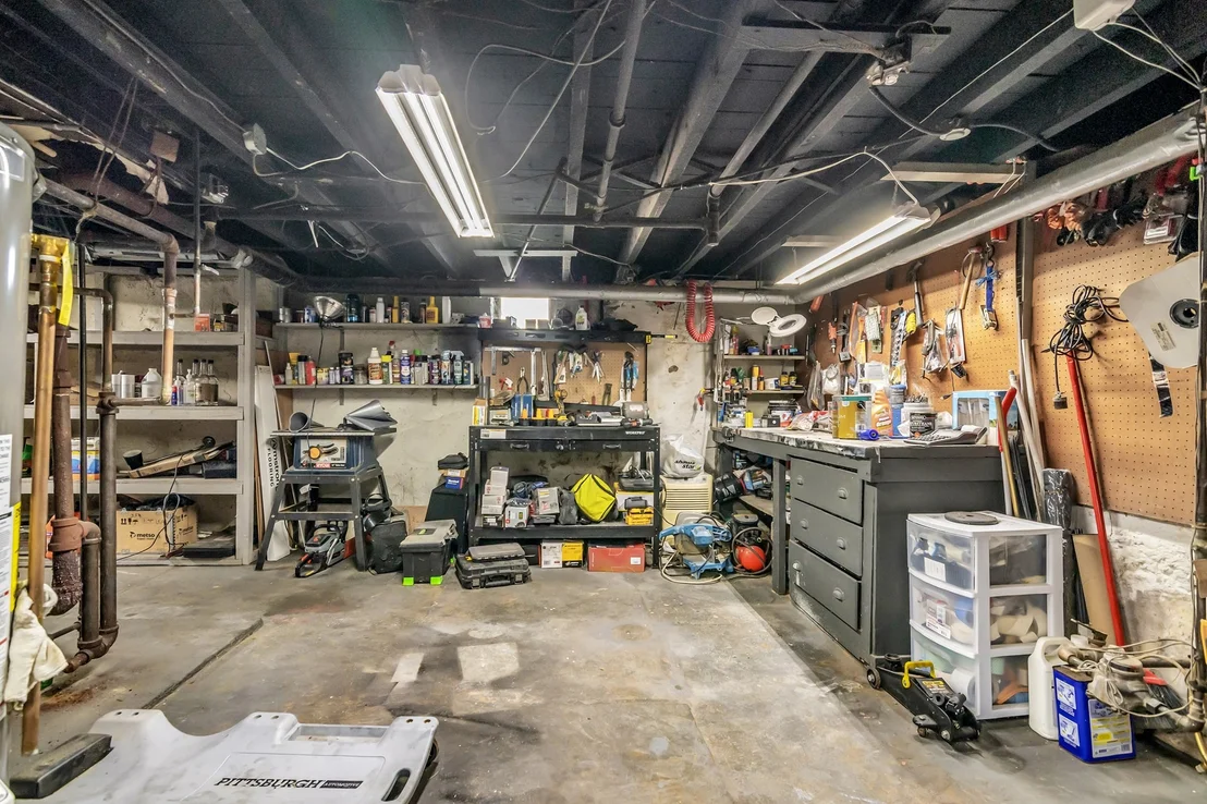 Photo of 100 Clover St