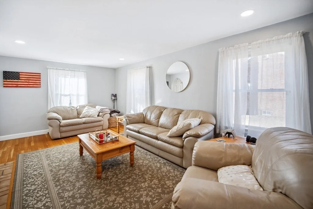 Photo of 39 Gilman St