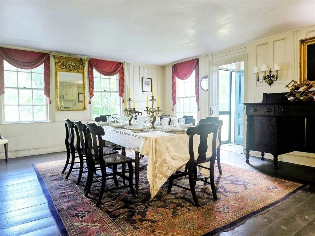 Photo of 81 Barre Rd