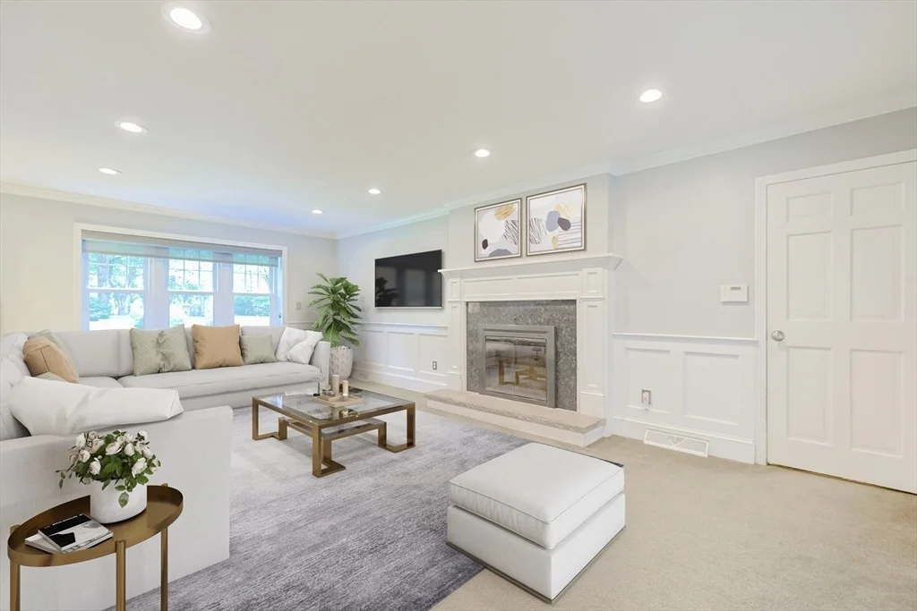 Photo of 233 Willowgate Rise