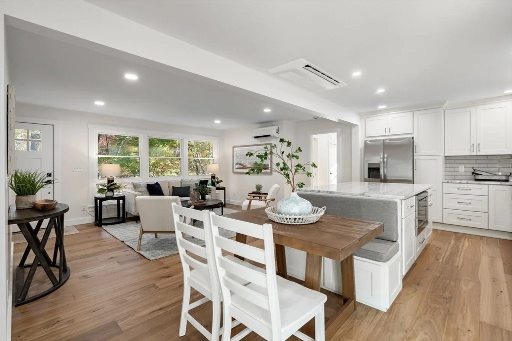 Photo of 84 Middlesex St