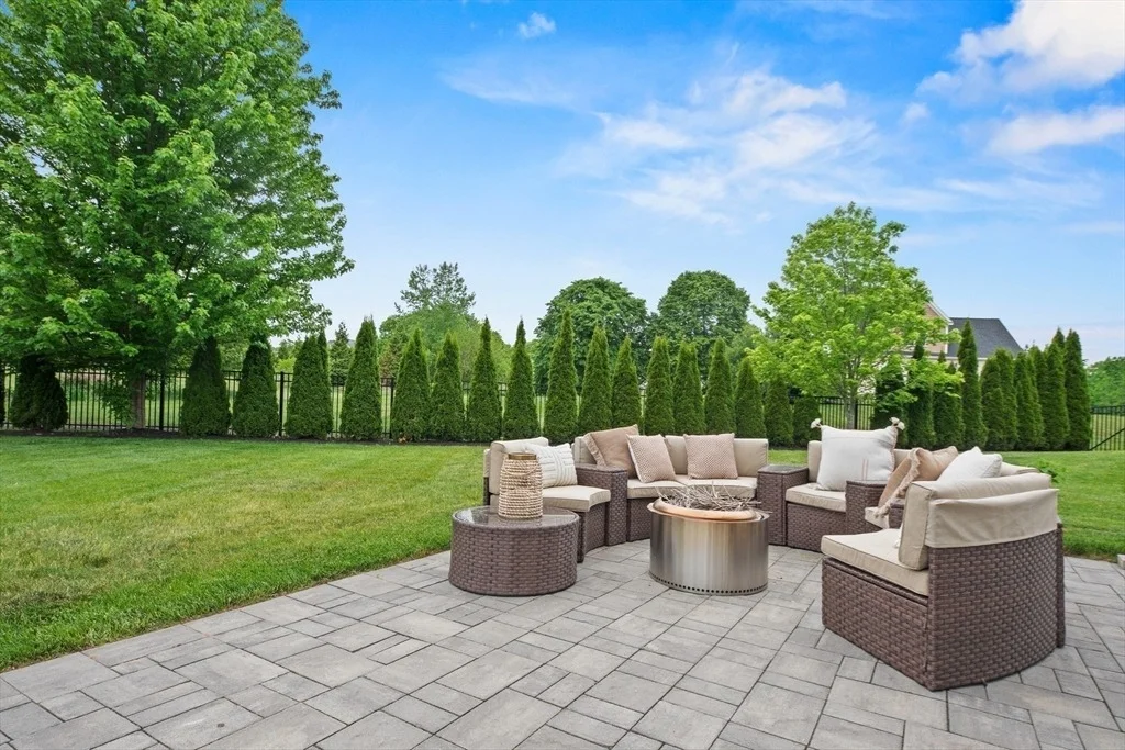 Photo of 14 Amber Dr