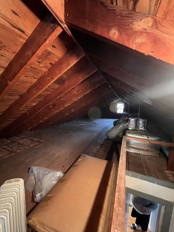 Photo of 281 Roosevelt Ave
