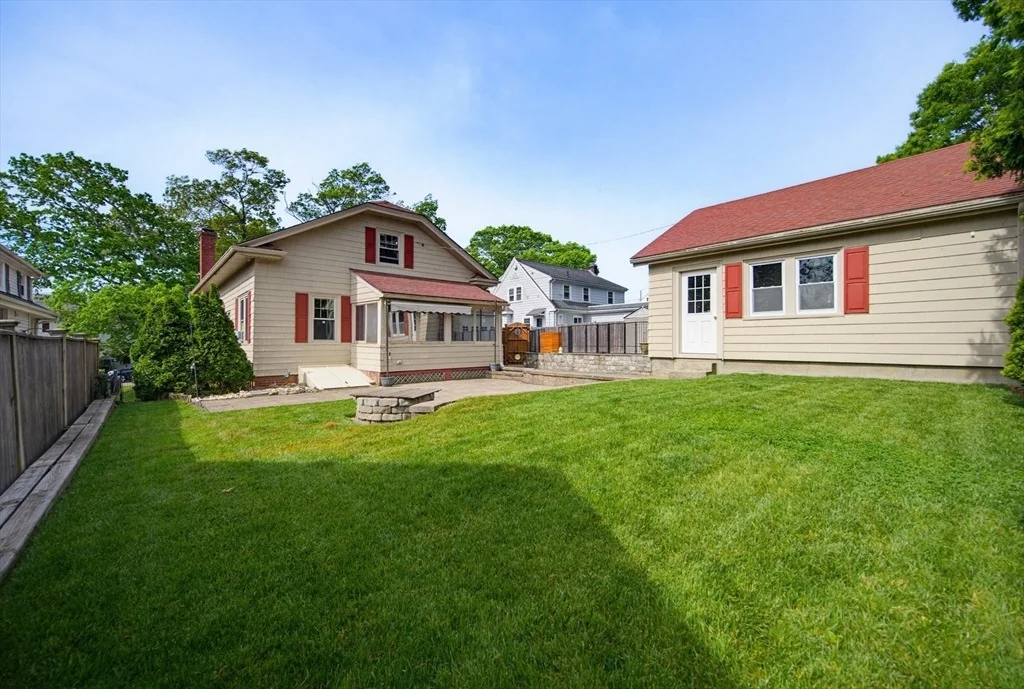 Photo of 488 Montgomery Street