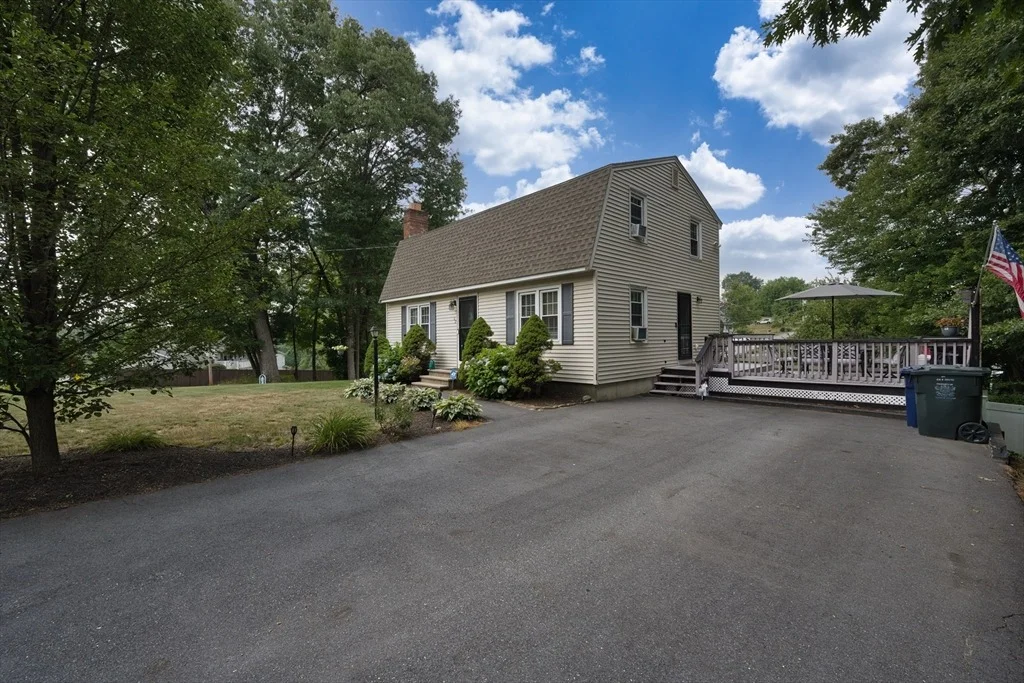 Photo of 62 Dexter Ave