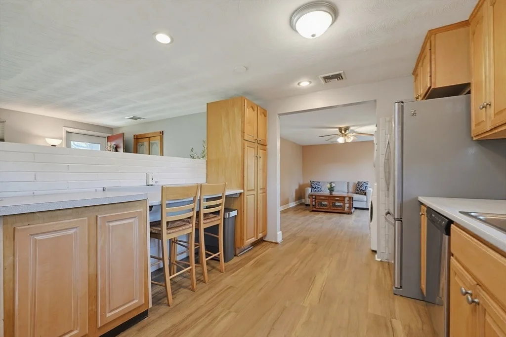 Photo of 212 Beacon St