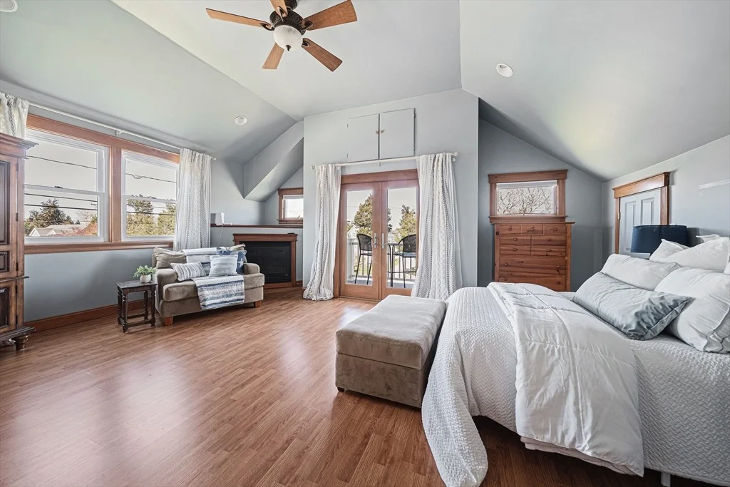 Photo of 53 Shore Dr