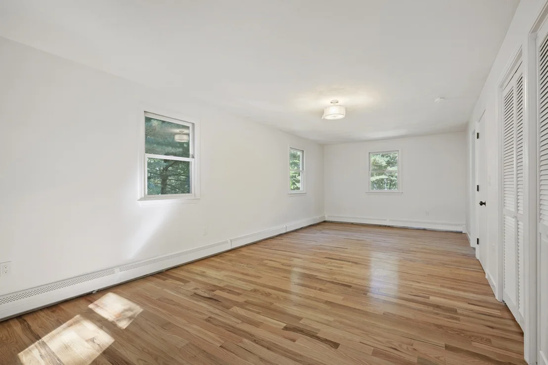 Photo of 57 Brandeis Cir