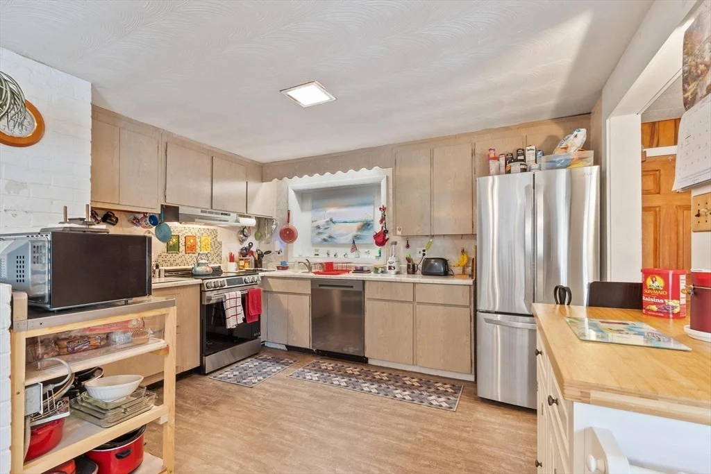Photo of 40 Ruthellen Road