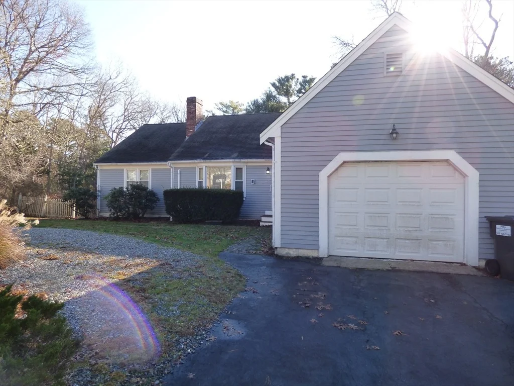 Photo of 184 Cap'n Crosby Road