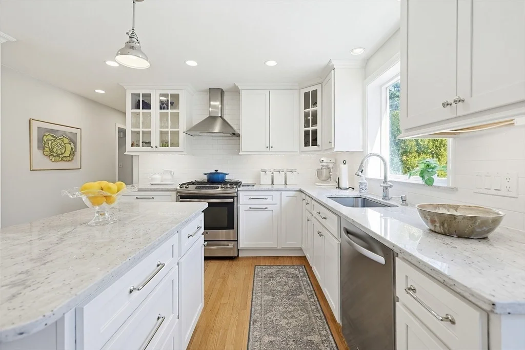 Photo of 6 Colburn Circle