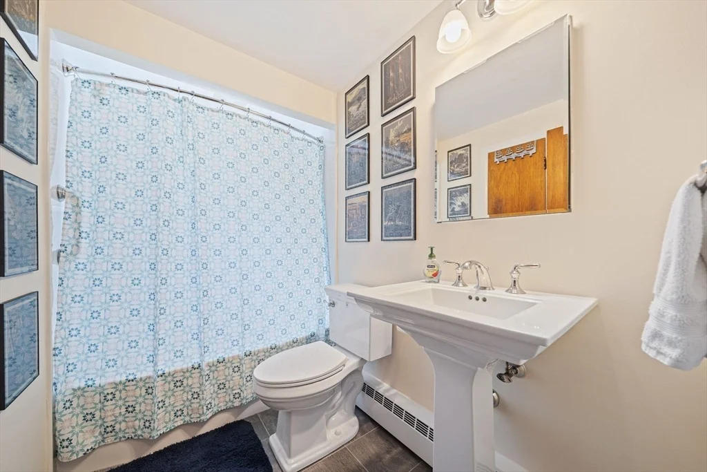 Photo of 10 Curtis Cir