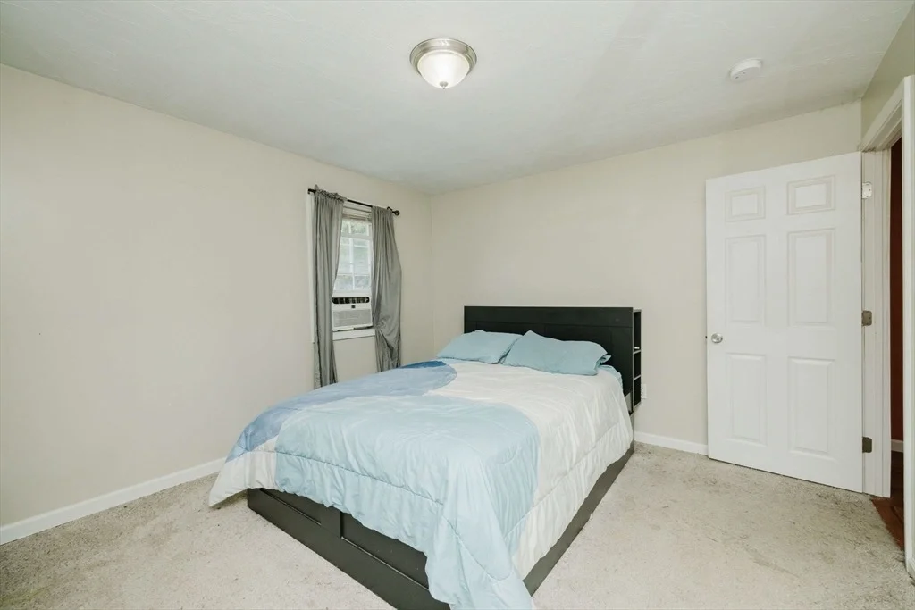 Photo of 160 Willis