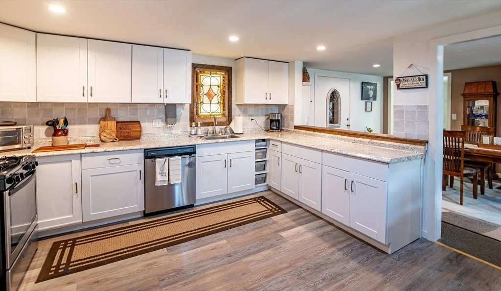 Photo of 213 Pomfret