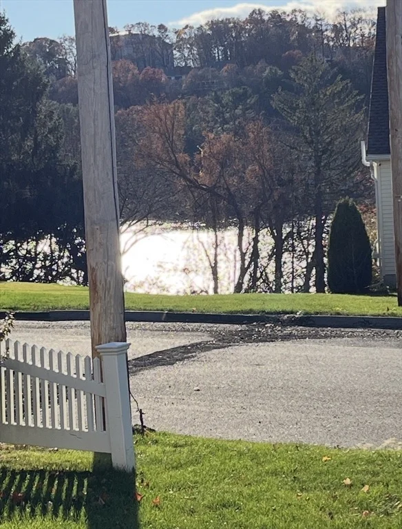 Photo of 4 Crest Road