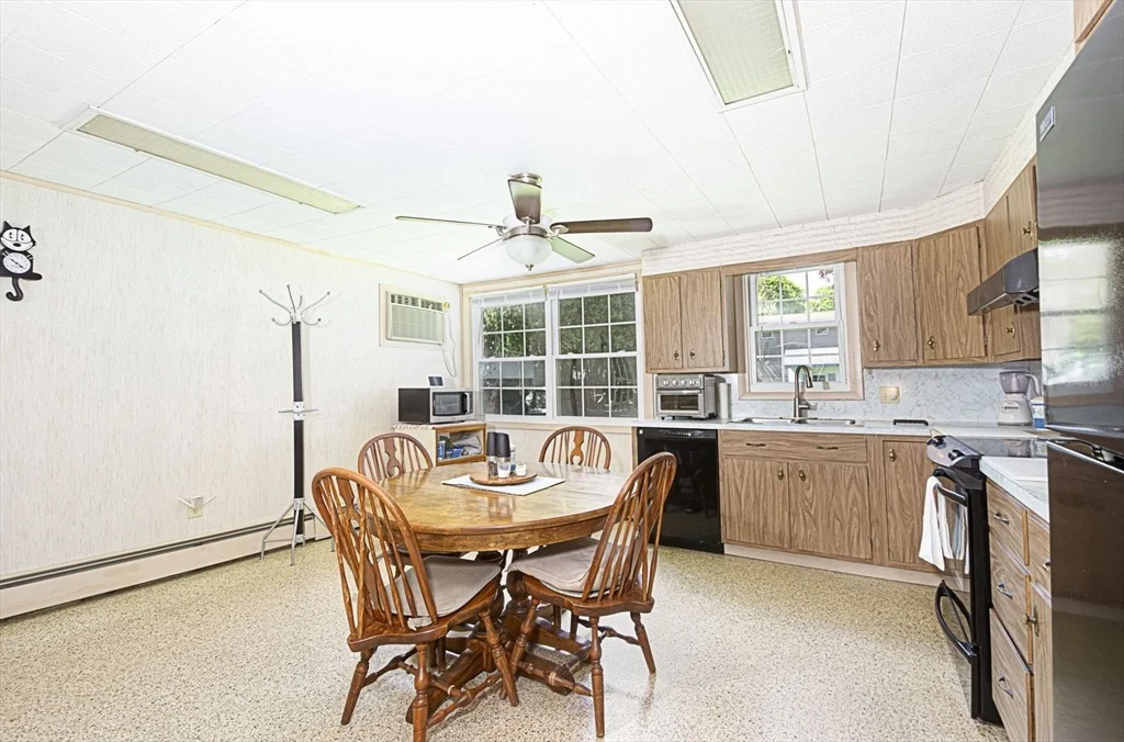Photo of 70 Trinity Ave