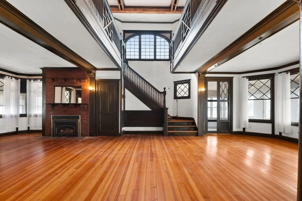 Photo of 154 North End Boulevard