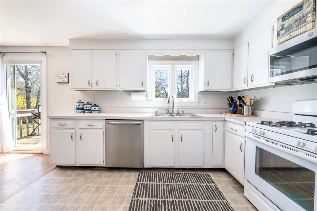 Photo of 5 Sou'west Dr