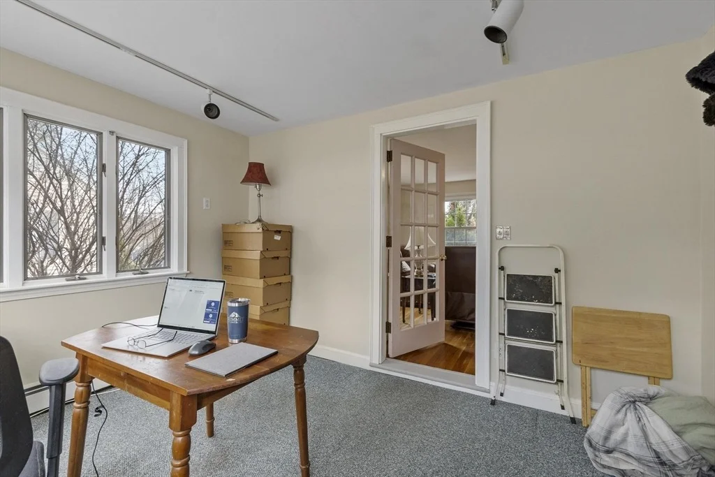 Photo of 34 Robinhood Road