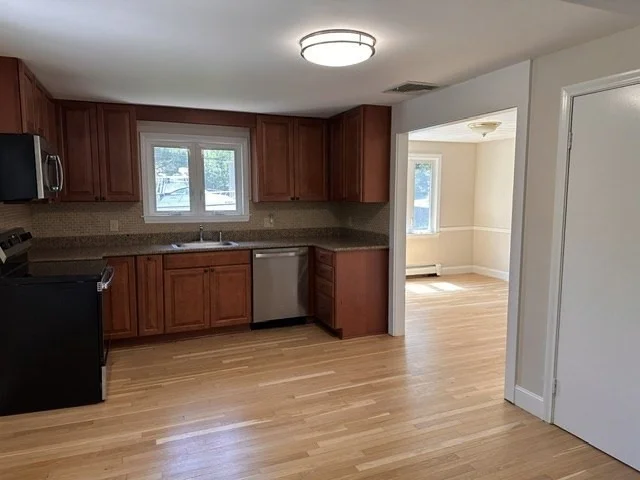 Photo of 27 Lantern Ln