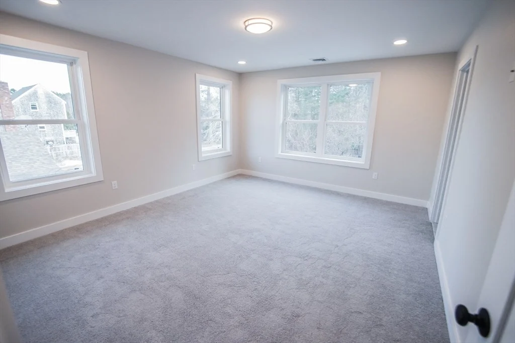 Photo of 32 Paul Rd